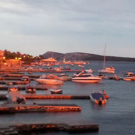 Riva Daire