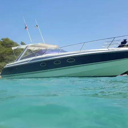 Riva דירה